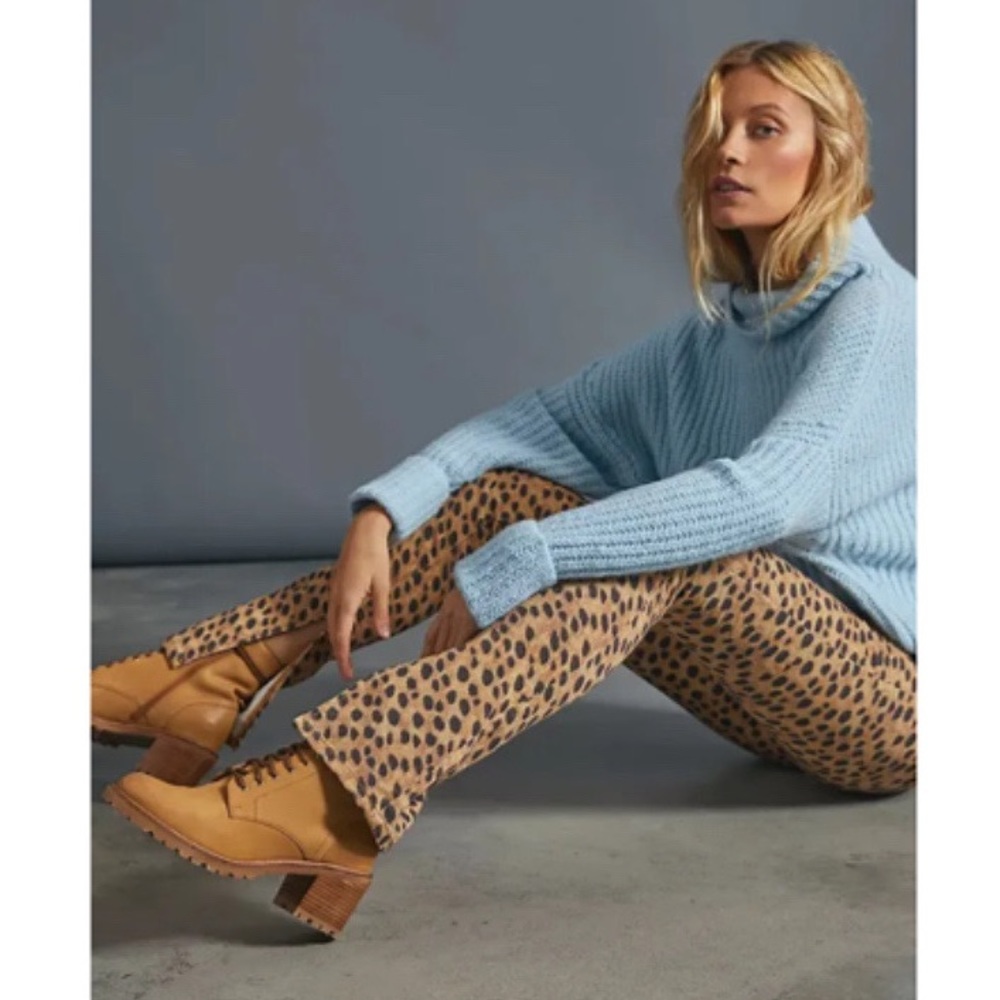 We Wore What Stiletto Skinny Split Hem Leopard Print Jeans